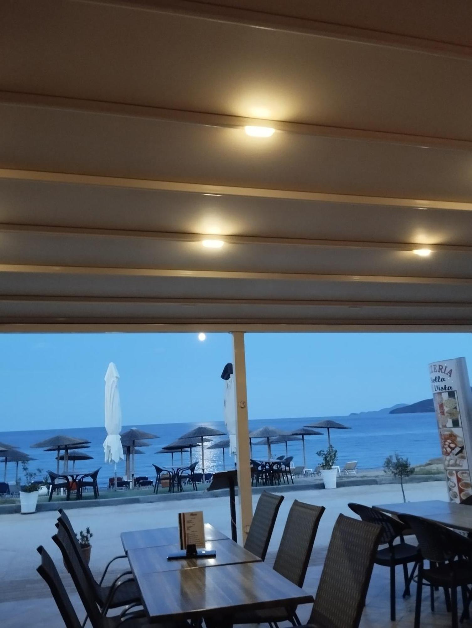 Bella Vista Apartments Nea Vrasna Bagian luar foto