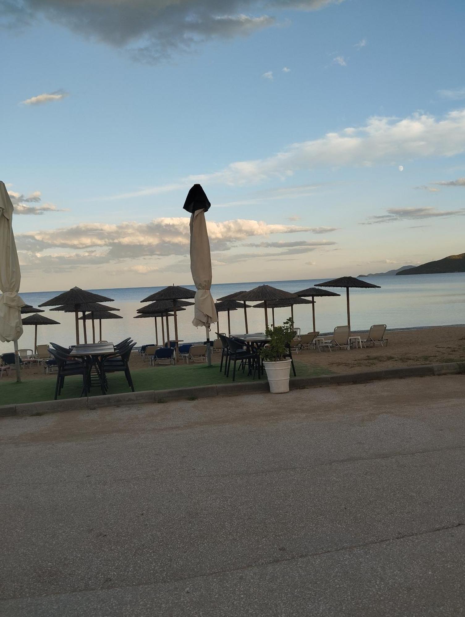 Bella Vista Apartments Nea Vrasna Bagian luar foto