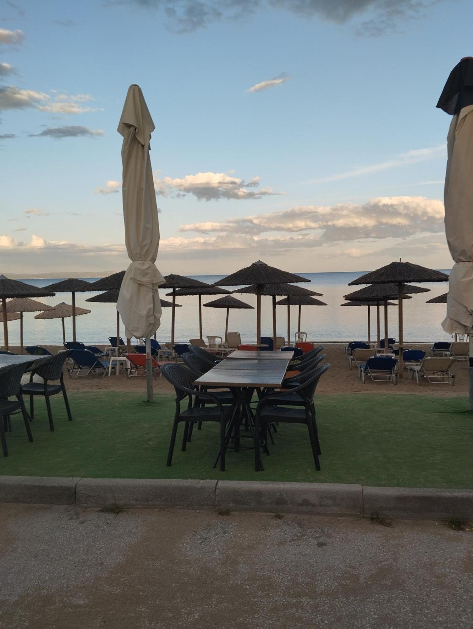 Bella Vista Apartments Nea Vrasna Bagian luar foto