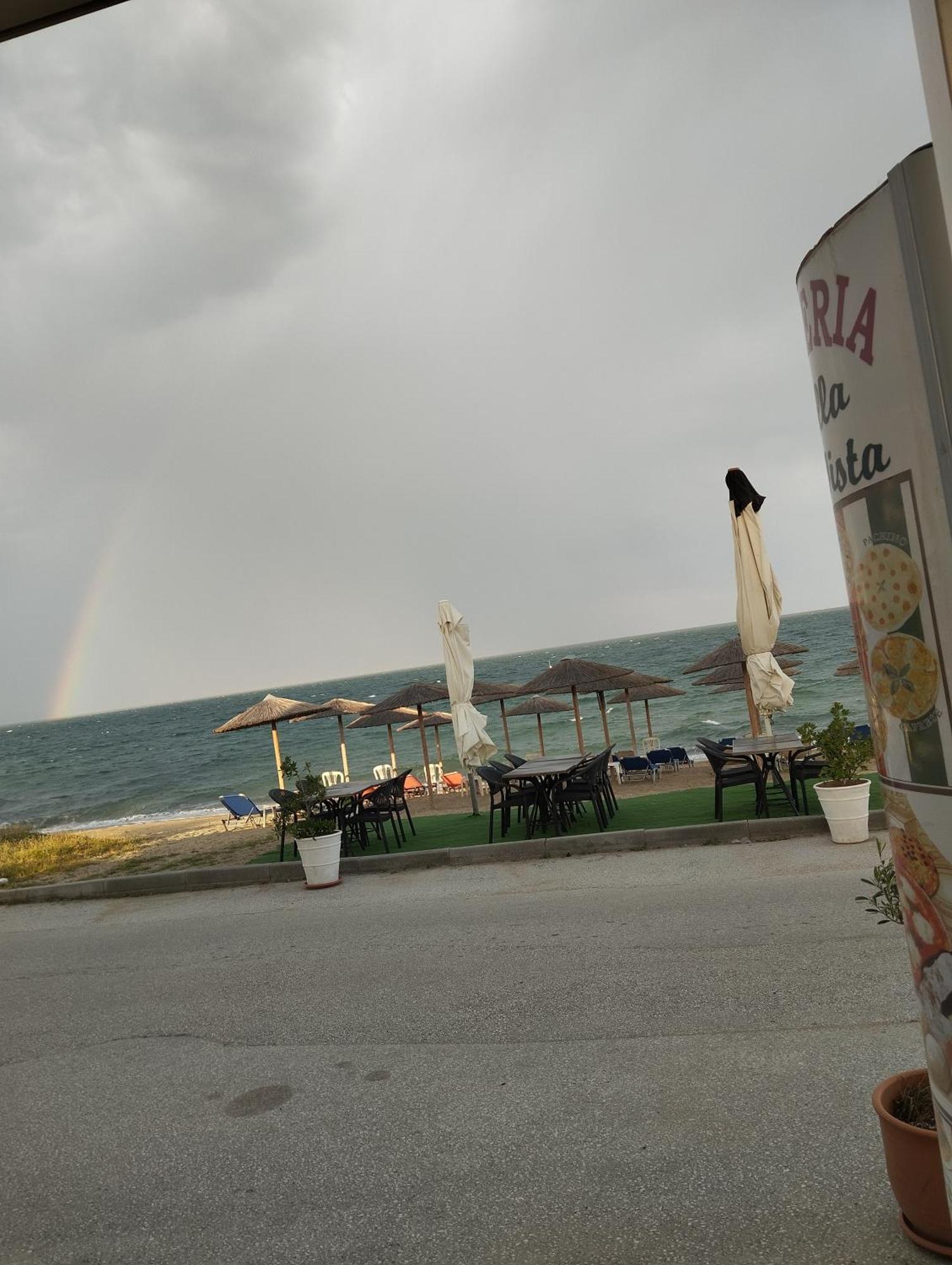 Bella Vista Apartments Nea Vrasna Bagian luar foto