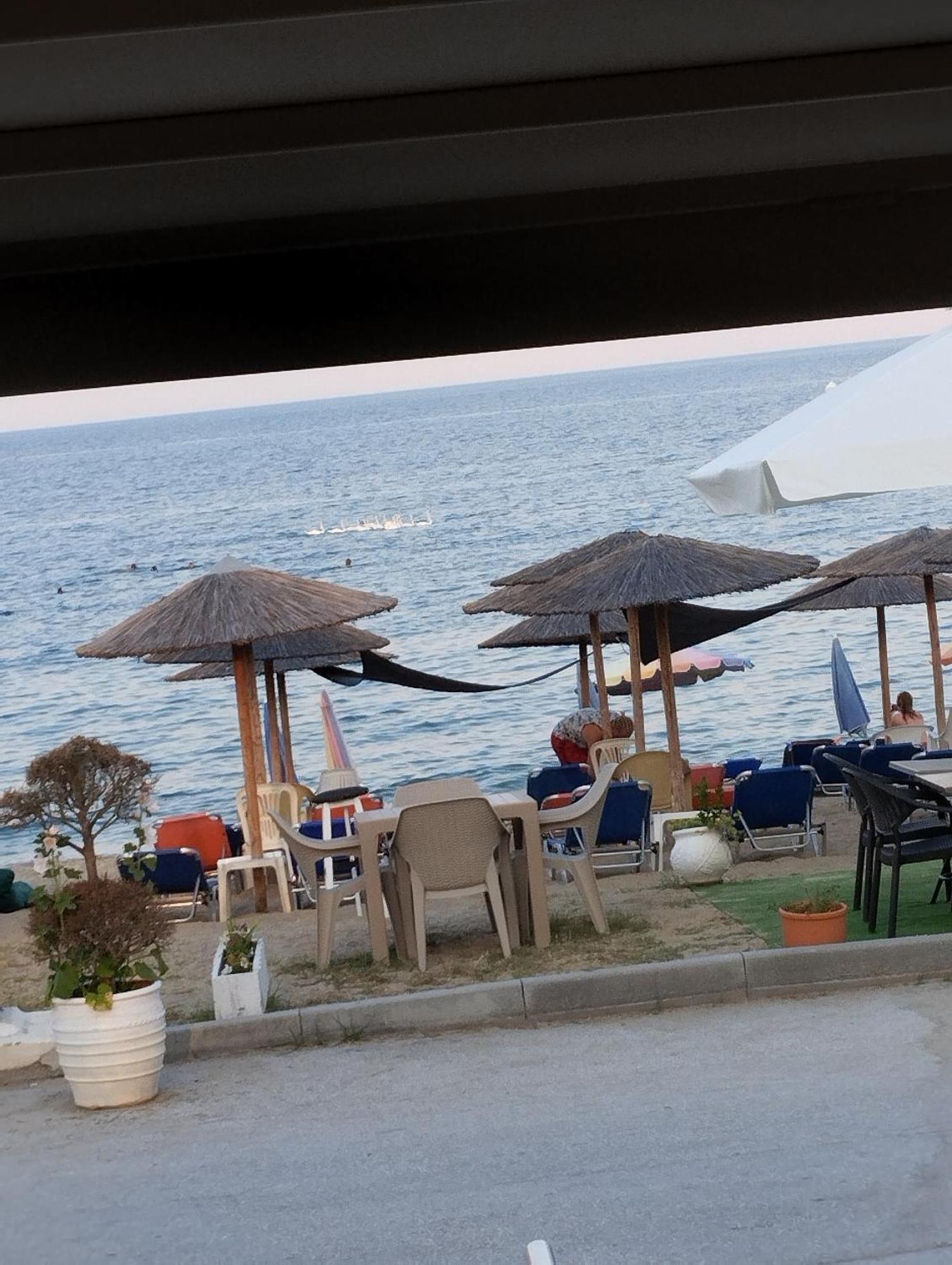 Bella Vista Apartments Nea Vrasna Bagian luar foto