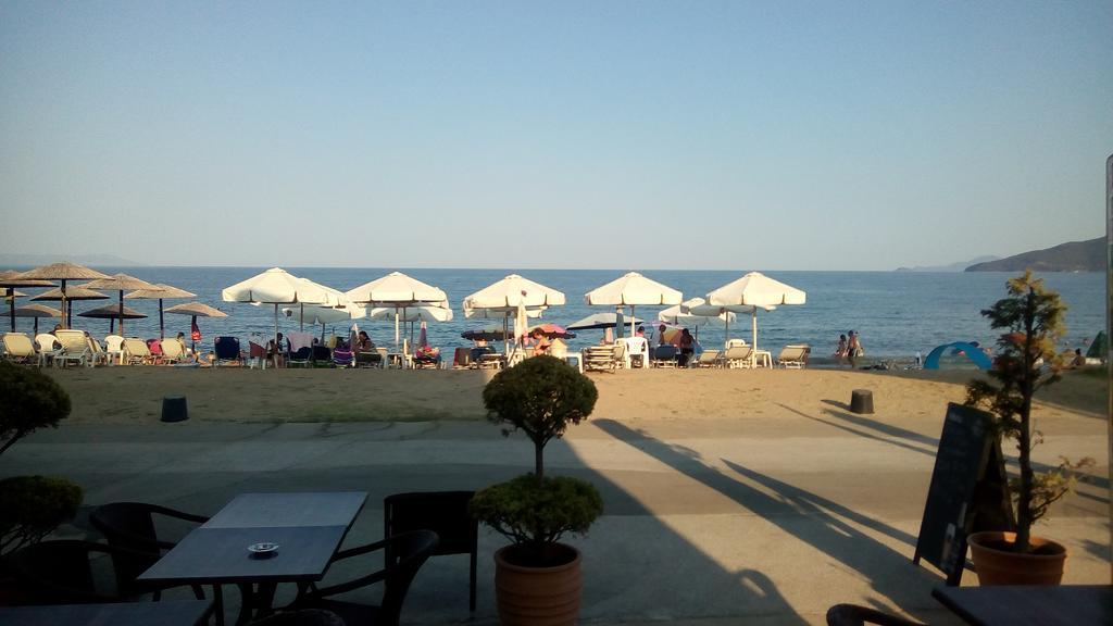 Bella Vista Apartments Nea Vrasna Bagian luar foto